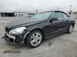2011 Mercedes-Benz E 550 with VIN WDDKK7CF9BF083185, listed as a Copart auction lot 59136475 with 53,550 mi miles and Salvage title. Bid and sale history available at DreamBid. Image 1.