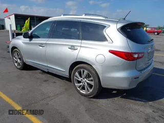 2013 Infiniti JX35 with VIN 5N1AL0MN5DC344635, listed as a IAAI auction lot 42150132 with 193,293 mi miles. Bid and sale history available at carsss.com. Image 3.