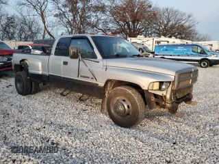 2000 Dodge Ram 3500 with VIN 1B7MC33W5YJ150623, listed as a Copart auction lot 79188684 with 243,752 mi miles and Non Repairable. Bid and sale history available at carsss.com. Image 4.