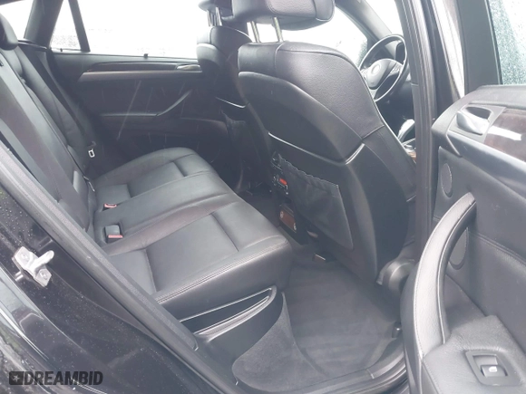 2014 BMW X6 50i with VIN 5UXFG8C57EL593257, listed as a IAAI auction lot 41655486 with 128,292 mi miles. Bid and sale history available at carsss.com. Image 8.