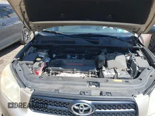 2006 Toyota RAV4 with VIN JTMZD33V866004405, listed as a IAAI auction lot 42090377 with 132,232 mi miles. Bid and sale history available at carsss.com. Image 10.