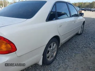 2002 Toyota Avalon XL with VIN 4T1BF28B32U266015, listed as a IAAI auction lot 41907532 with 347,005 mi miles and . Bid and sale history available at DreamBid. Image 14.