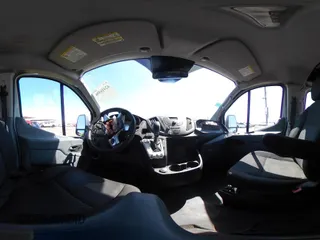 2018 Ford Transit z VIN 1FTYR1ZM2JKA64616, wystawiony jako IAAI lot #42416596 z przebiegiem Nie podano mil oraz . Historia ofert i sprzedaży dostępna na DreamBid. Obrazek 21.