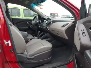 2015 Hyundai Tucson GLS with VIN KM8JT3AF1FU107443, listed as a IAAI auction lot 41894074 with 19,967 mi miles and . Bid and sale history available at DreamBid. Image 5.