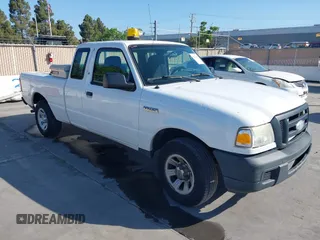 2007 Ford Ranger XL with VIN 1FTYR14DX7PA74975, listed as a IAAI auction lot 42139950 with 206,896 mi miles. Bid and sale history available at carsss.com. Image 1.