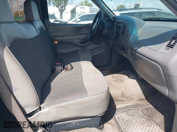 1997 Ford F-150 XL with VIN 1FTDX1868VKA12923, listed as a IAAI auction lot 41526986 with 343,755 mi miles. Bid and sale history available at carsss.com. Image 5.
