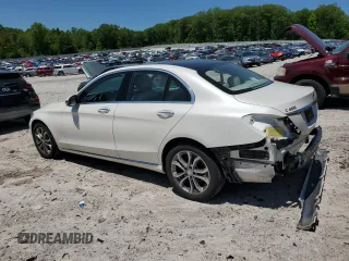 2017 Mercedes-Benz C 300 z VIN 55SWF4KBXHU205481, wystawiony jako Copart lot #57291005 z przebiegiem 75 158 mil mil oraz Szkoda całkowita • Salvage title. Historia ofert i sprzedaży dostępna na DreamBid. Obrazek 2.