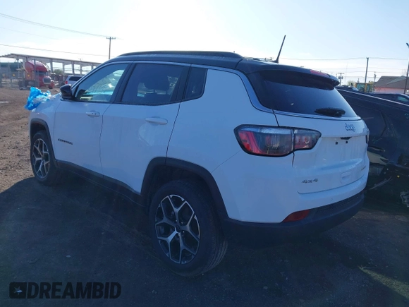 2025 Jeep Compass Limited with VIN 3C4NJDCN0ST566747, listed as a IAAI auction lot 42224070 with 578 mi miles and . Bid and sale history available at DreamBid. Image 3.