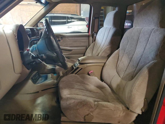 2000 GMC Sonoma SLS w/1SJ Pkg with VIN 1GTCT19W7Y8295371, listed as a Copart auction lot 78570054 with 147,987 mi miles and Salvage Title. Bid and sale history available at carsss.com. Image 7.