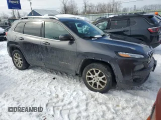 2014 Jeep Cherokee Latitude with VIN 1C4PJMCS8EW138857, listed as a Copart auction lot 46056245 with 312,510 mi miles and Clean Title. Bid and sale history available at carsss.com. Image 4.