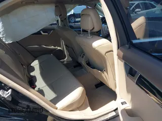 2014 Mercedes-Benz C 250 Sport с VIN WDDGF4HB1ER306501, выставлен на аукционе IAAI как лот 42261939 с пробегом 69 729 миль миль и . История ставок и продаж доступна на DreamBid. Изображение 8.