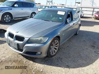 2011 BMW 3 Series 328i xDrive with VIN WBAPK7G53BNN85078, listed as a IAAI auction lot 41705410 with 142,695 mi miles and . Bid and sale history available at carsss.com. Image 2.