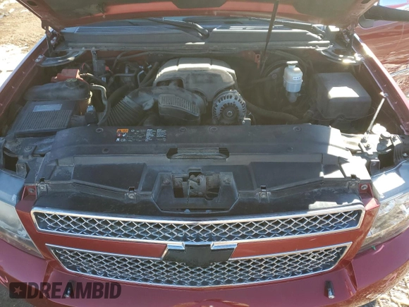 2014 Chevrolet Suburban LTZ with VIN 1GNSCKE08ER168239, listed as a Copart auction lot 42143915 with 137,902 mi miles and Salvage title. Bid and sale history available at DreamBid. Image 12.