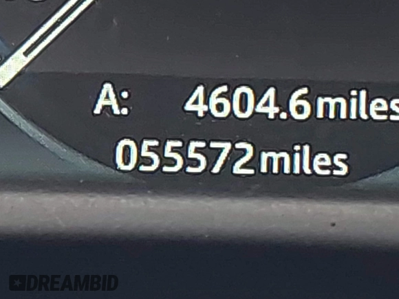 2018 Jaguar XF with VIN SAJBG4FV9JCY55697, listed as a IAAI auction lot 41406469 with 55,572 mi miles and . Bid and sale history available at DreamBid. Image 16.