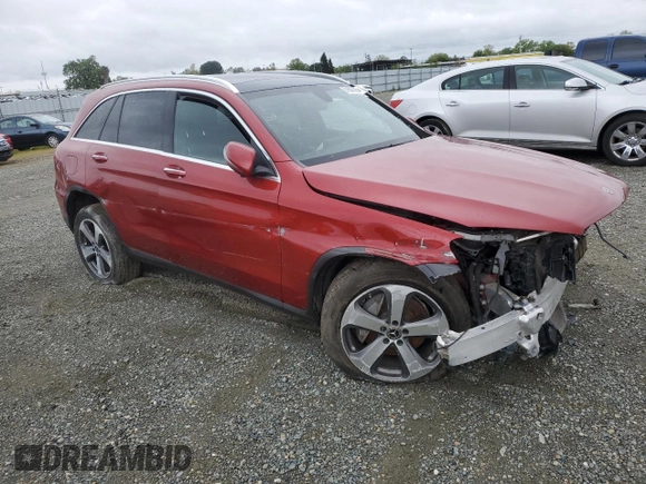 2018 Mercedes-Benz GLC 300 z VIN WDC0G4JB3JV081450, wystawiony jako Copart lot #51500565 z przebiegiem 54 093 mil mil oraz Czysty tytuł • Clean title. Historia ofert i sprzedaży dostępna na DreamBid. Obrazek 4.