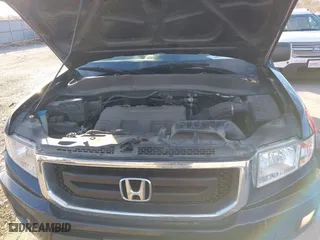 2010 Honda Ridgeline RT with VIN 5FPYK1F24AB009225, listed as a IAAI auction lot 40822938 with 273,986 mi miles. Bid and sale history available at carsss.com. Image 10.