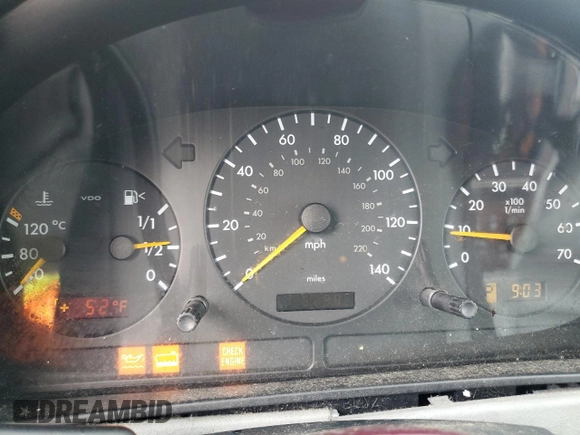 2000 Mercedes-Benz M 320/430/500 z VIN 4JGAB54E8YA214902, wystawiony jako Copart lot #46238825 z przebiegiem Nie podano mil oraz Szkoda całkowita • Salvage title. Historia ofert i sprzedaży dostępna na DreamBid. Obrazek 9.