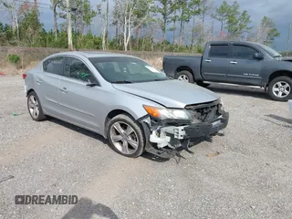 2015 Acura ILX with VIN 19VDE1F37FE001133, listed as a IAAI auction lot 41710403 with 123,050 mi miles. Bid and sale history available at carsss.com. Image 1.