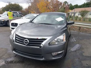 2014 Nissan Altima SV with VIN 1N4AL3AP1EN355509, listed as a IAAI auction lot 40895974 with 264,525 mi miles and . Bid and sale history available at carsss.com. Image 12.