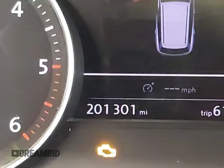 2011 Volkswagen Touareg Sport с VIN WVGFK9BP2BD001256, выставлен на аукционе IAAI как лот 41503097 с пробегом 201 301 миль миль и . История ставок и продаж доступна на DreamBid. Изображение 16.