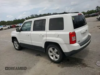 2017 Jeep Patriot Latitude z VIN 1C4NJPFB2HD183300, wystawiony jako Copart lot #57647715 z przebiegiem 198 471 mil mil oraz Czysty tytuł • Clean title. Historia ofert i sprzedaży dostępna na DreamBid. Obrazek 2.