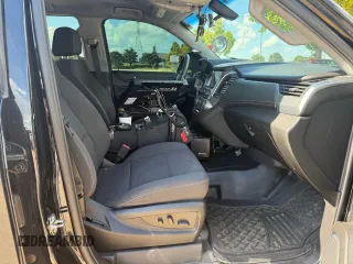 2018 Chevrolet Tahoe Commercial with VIN 1GNLCDEC6JR353961, listed as a Copart auction lot 62781605 with 135,686 mi miles and Clean title. Bid and sale history available at DreamBid. Image 5.