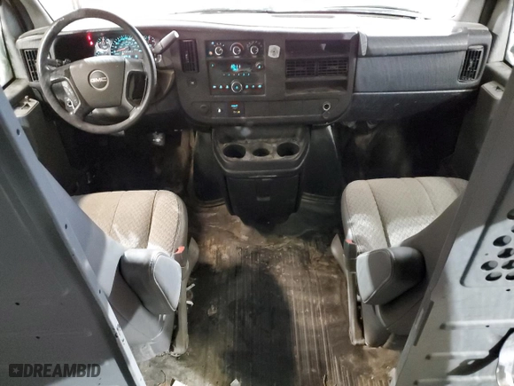 2013 GMC Savana Cargo Van with VIN 1GTW7FCA9D1143400, listed as a Copart auction lot 44860895 with 214,827 mi miles and Clean Title. Bid and sale history available at carsss.com. Image 8.