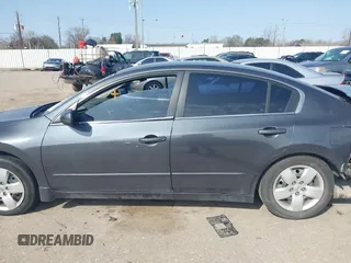 2008 Nissan Altima 2.5 with VIN 1N4AL21E78C114496, listed as a IAAI auction lot 41579057 with 375,219 mi miles. Bid and sale history available at carsss.com. Image 14.