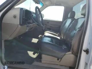 2004 Chevrolet Silverado 1500 Work Truck with VIN 1GCEC14X64Z229262, listed as a Copart auction lot 44209585 with 279,351 mi miles and Salvage Title. Bid and sale history available at carsss.com. Image 7.