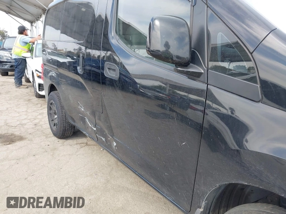 2014 Nissan NV200 S with VIN 3N6CM0KN9EK690788, listed as a IAAI auction lot 42051208 with 112,427 mi miles and . Bid and sale history available at DreamBid. Image 6.