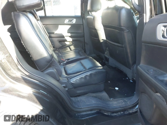 2011 Ford Explorer XLT z VIN 1FMHK8D81BGA12515, wystawiony jako IAAI lot #40815864 z przebiegiem 195 184 mil mil oraz . Historia ofert i sprzedaży dostępna na DreamBid. Obrazek 8.