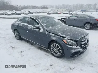 2015 Mercedes-Benz C-Class C 300 Luxury with VIN 55SWF4KB5FU092617, listed as a IAAI auction lot 41245973 with 116,755 mi miles. Bid and sale history available at carsss.com. Image 1.