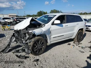 2022 Jeep Grand Cherokee WK Laredo X with VIN 1C4RJFAG7NC119253, listed as a Copart auction lot 73927354 with 44,410 mi miles and Salvage Title. Bid and sale history available at carsss.com. Image 1.