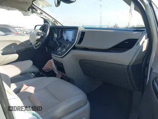 2020 Toyota Sienna XLE Auto Access Seat with VIN 5TDYZ3DC6LS058114, listed as a IAAI auction lot 41487213 with 67,466 mi miles and . Bid and sale history available at DreamBid. Image 5.