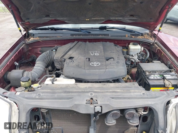 2006 Toyota 4Runner SR5 with VIN JTEZU14R668048182, listed as a IAAI auction lot 41971538 with 230,618 mi miles and . Bid and sale history available at DreamBid. Image 10.