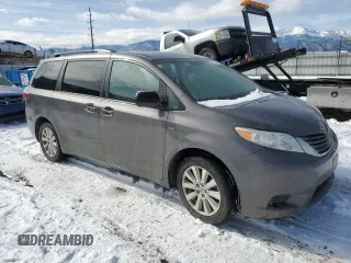 2017 Toyota Sienna LE with VIN 5TDJZ3DC3HS155344, listed as a Copart auction lot 46488255 with 0 mi miles and Salvage Title. Bid and sale history available at carsss.com. Image 4.