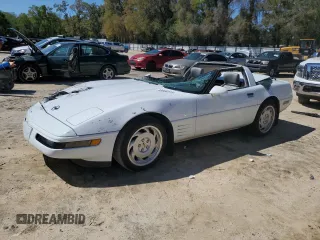 1992 Chevrolet Corvette with VIN 1G1YY23P6N5110277, listed as a Copart auction lot 48866515 with 52,353 mi miles and Salvage Title. Bid and sale history available at carsss.com. Image 1.