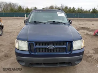 2005 Ford Explorer Sport Trac XLS with VIN 1FMZU77K35UA59213, listed as a IAAI auction lot 41690884 with 219,652 mi miles. Bid and sale history available at carsss.com. Image 6.