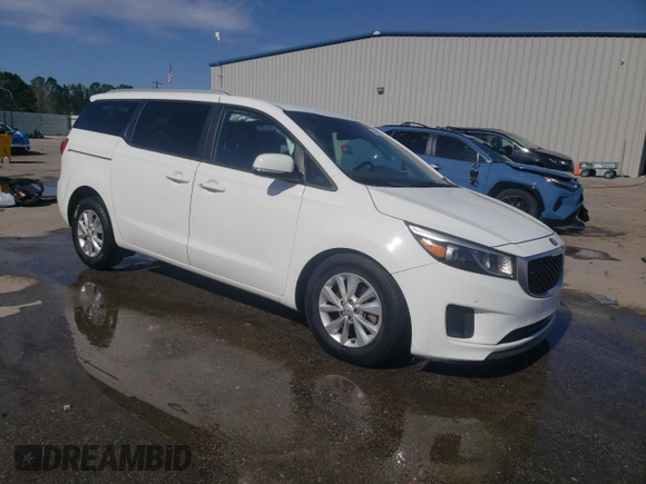 2017 Kia Sedona LX with VIN KNDMB5C18H6331057, listed as a Copart auction lot 46455575 with 93,106 mi miles and Salvage Title. Bid and sale history available at carsss.com. Image 4.