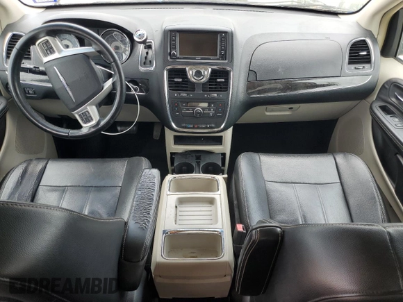 2014 Chrysler Town & Country Touring with VIN 2C4RC1BGXER293739, listed as a Copart auction lot 55531885 with 209,867 mi miles and Clean Title. Bid and sale history available at carsss.com. Image 8.