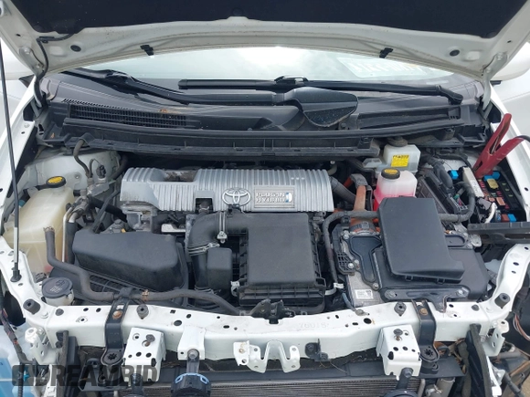 2014 Toyota Prius with VIN JTDKN3DP6E3055058, listed as a IAAI auction lot 42233555 with 133,718 mi miles and . Bid and sale history available at DreamBid. Image 10.