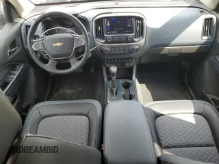 2022 Chevrolet Colorado 4WD Z71 z VIN 1GCGTDEN7N1144311, wystawiony jako Copart lot #51980395 z przebiegiem 47 893 mil mil oraz Szkoda całkowita • Salvage title. Historia ofert i sprzedaży dostępna na DreamBid. Obrazek 8.