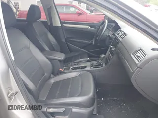 2014 Volkswagen Passat SE с VIN 1VWBN7A36EC045247, выставлен на аукционе IAAI как лот 42295047 с пробегом 118 431 миль миль и . История ставок и продаж доступна на DreamBid. Изображение 5.
