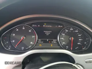 2013 Audi A8 3.0L with VIN WAUAGAFDXDN032766, listed as a Copart auction lot 84275944 with 127,388 mi miles and Salvage title. Bid and sale history available at DreamBid. Image 9.