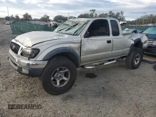 2004 Toyota Tacoma PreRunner with VIN 5TESM92N34Z390124, listed as a Copart auction lot 83993004 with 294,133 mi miles and Salvage title. Bid and sale history available at DreamBid. Image 1.