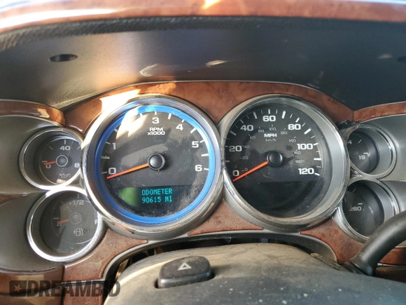 2010 Chevrolet Silverado 1500 LT with VIN 1GCSCSEA3AZ264260, listed as a Copart auction lot 89023005 with 90,615 mi miles and Salvage Title. Bid and sale history available at DreamBid. Image 9.
