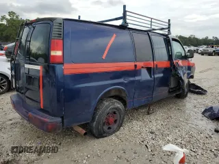 2003 GMC Savana Cargo Van with VIN 1GTHG35U831180029, listed as a Copart auction lot 64697054 with 0 mi miles and Non Repairable. Bid and sale history available at carsss.com. Image 3.