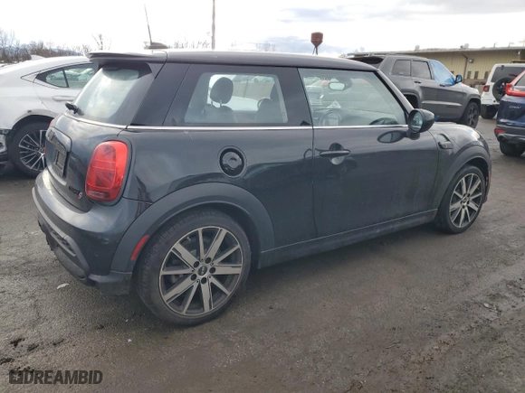 2023 MINI Hardtop 2 Door Cooper S with VIN WMW53DH03P2T81248, listed as a Copart auction lot 43637175 with 9,565 mi miles and Salvage Title. Bid and sale history available at carsss.com. Image 3.
