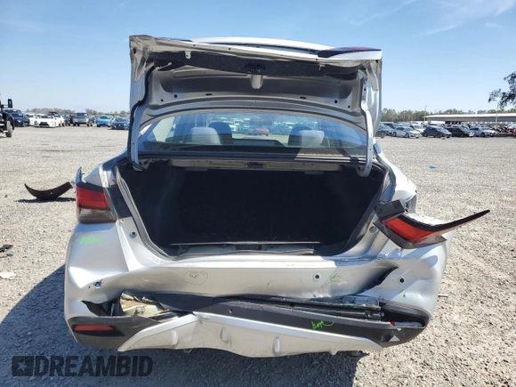 2020 Nissan Versa SR with VIN 3N1CN8FVXLL856920, listed as a Copart auction lot 47381555 with 58,570 mi miles and Salvage Title. Bid and sale history available at DreamBid. Image 6.