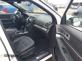 2017 Ford Explorer Sport с VIN 1FM5K8GT8HGE22840, выставлен на аукционе IAAI как лот 42094507 с пробегом 40 739 миль миль и . История ставок и продаж доступна на DreamBid. Изображение 5.